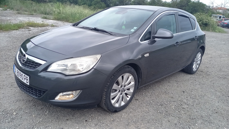 Opel Astra, снимка 2 - Автомобили и джипове - 45658998