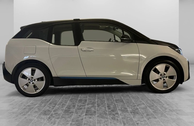 BMW i3 120 Ah Термопомпа, снимка 3 - Автомобили и джипове - 46685920