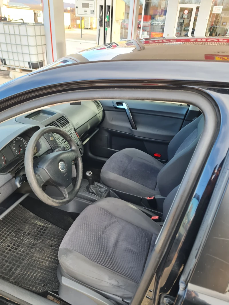 VW Polo 1.2куб. 75к.с. , снимка 6 - Автомобили и джипове - 48060693