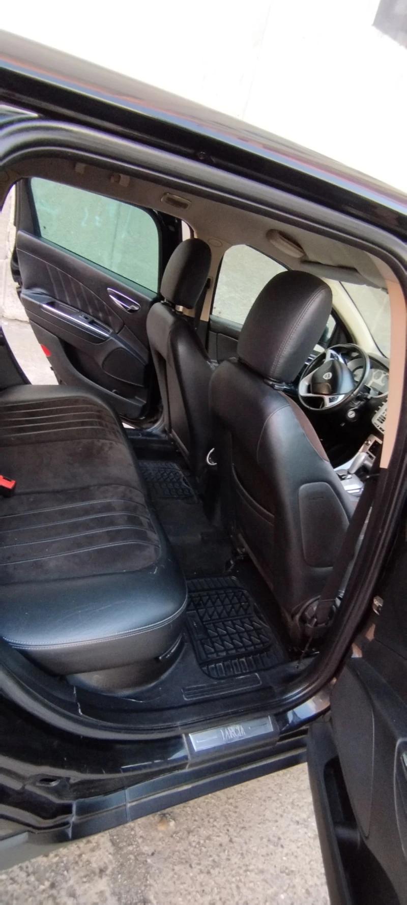 Lancia Delta, снимка 8 - Автомобили и джипове - 52160000