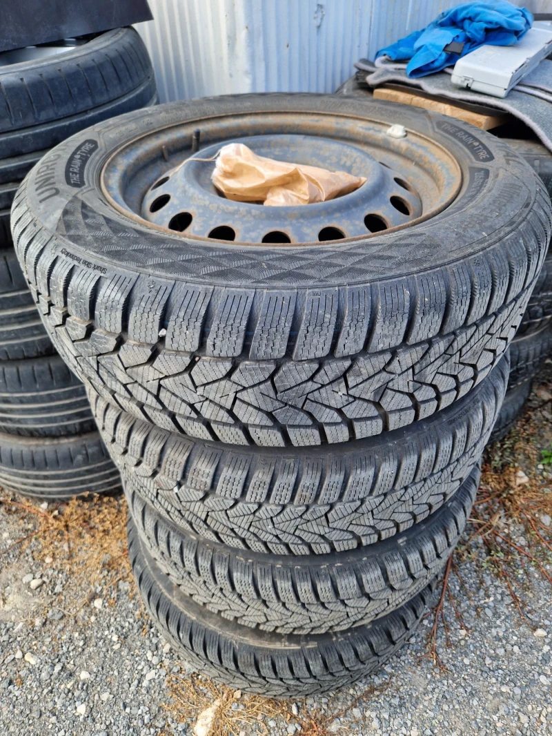 Toyota Verso 1.8VVT-i, снимка 14 - Автомобили и джипове - 51274685