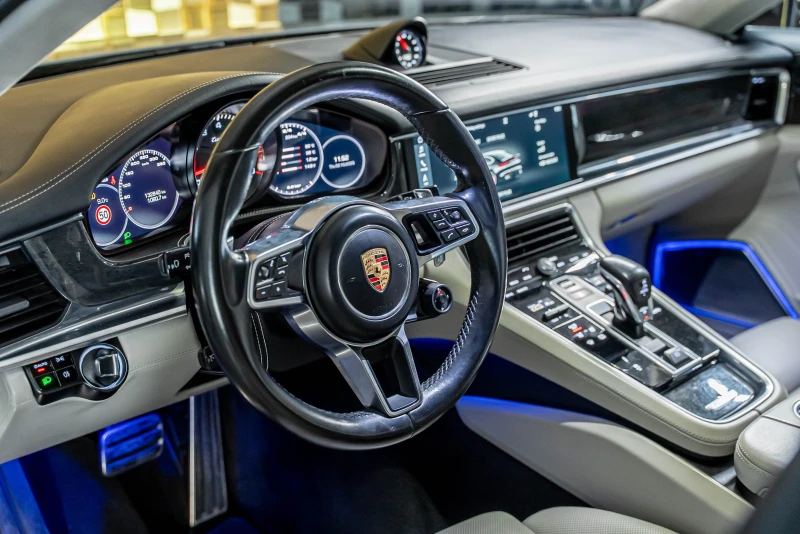Porsche Panamera Turbo, снимка 8 - Автомобили и джипове - 51923162