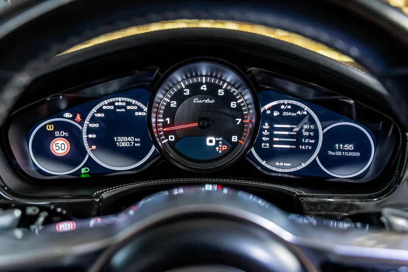 Porsche Panamera Turbo, снимка 17 - Автомобили и джипове - 51923162