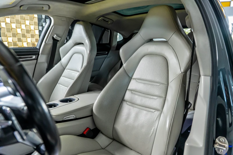 Porsche Panamera Turbo, снимка 10 - Автомобили и джипове - 51923162