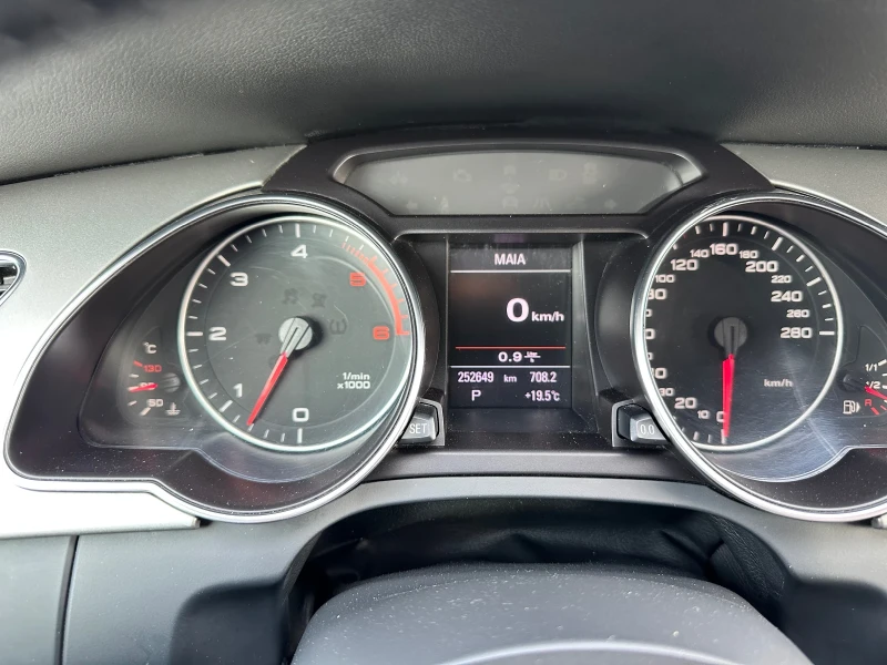 Audi A5 3.0 TDI-S-Line-QUTTRO, снимка 12 - Автомобили и джипове - 52133644