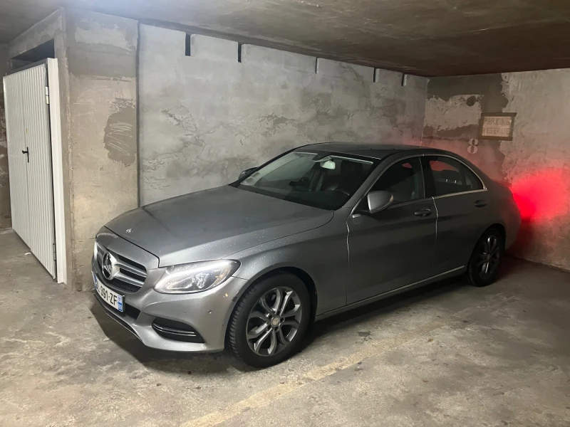 Mercedes-Benz C 220