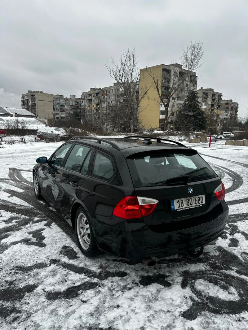 BMW 320 Е91..Автомат.Нов Внос.Навигация.Топ състояние, снимка 4 - Автомобили и джипове - 52900329
