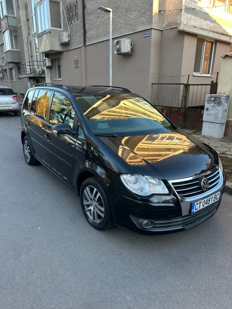 VW Touran, снимка 2 - Автомобили и джипове - 52948690
