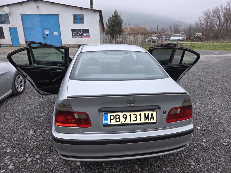 BMW 320, снимка 3 - Автомобили и джипове - 53475749