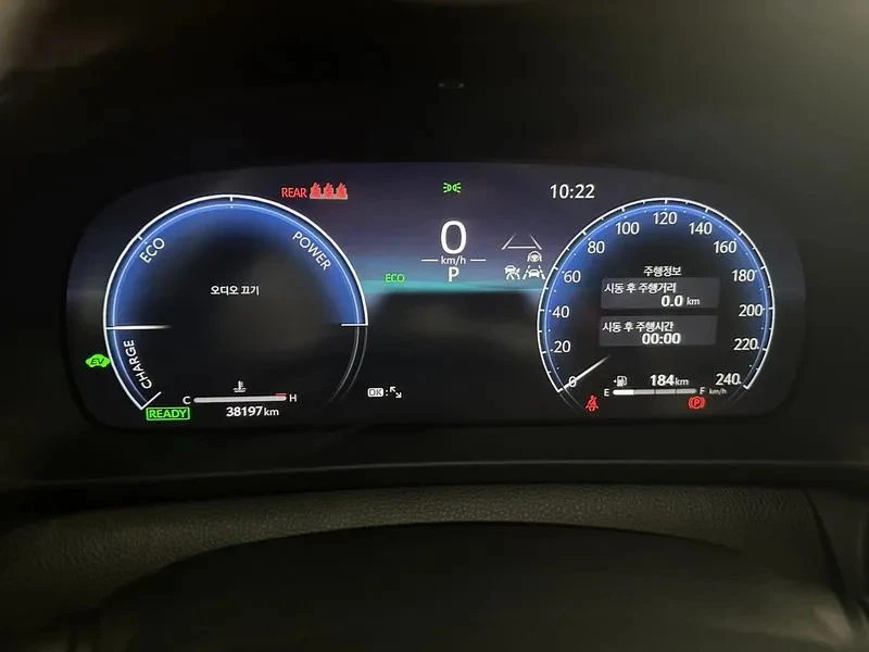 Toyota Crown 2.5 4WD HYBRID | Mobile.bg � ����������� 8