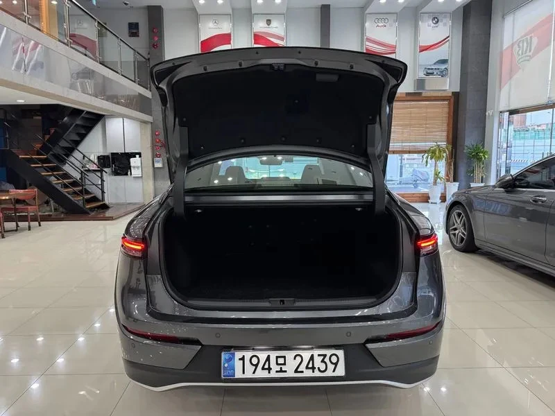 Toyota Crown 2.5 4WD HYBRID | Mobile.bg � ����������� 17
