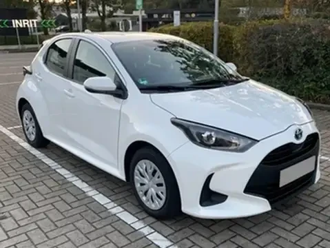 Toyota Yaris 1, 5 HYBRID 