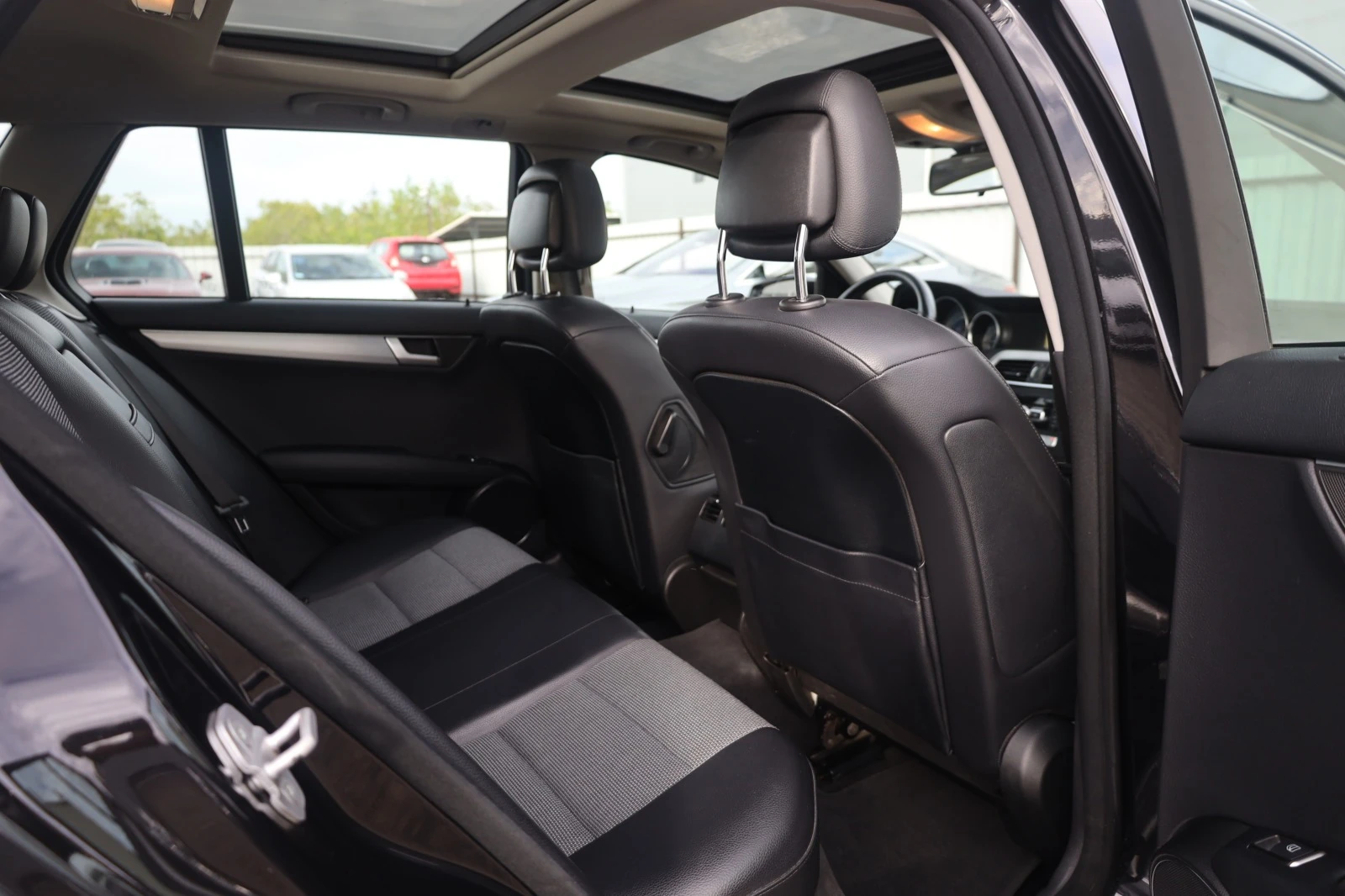 Mercedes-Benz C 250 CDI 4M #harmankardon PANORAMA Shz @iCar_ #iCar.bg  | Mobile.bg   14