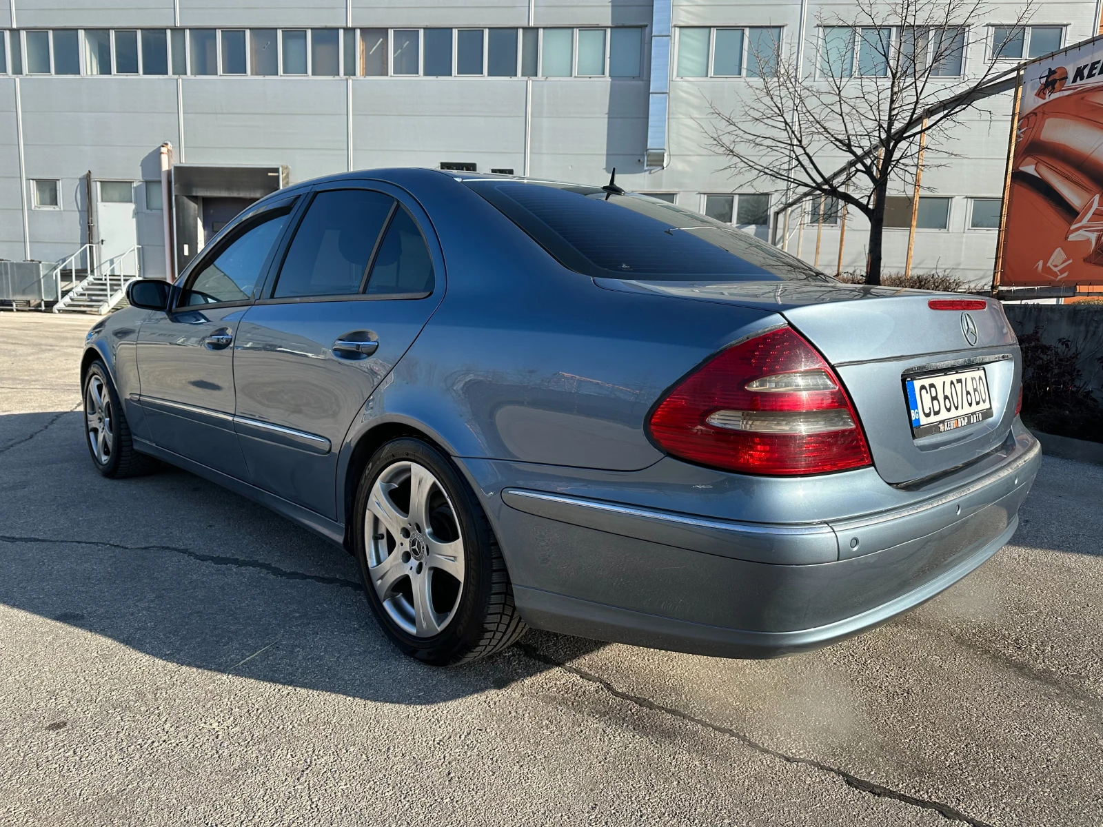 Mercedes-Benz E 270 2.7d 177 к.с. - изображение 3