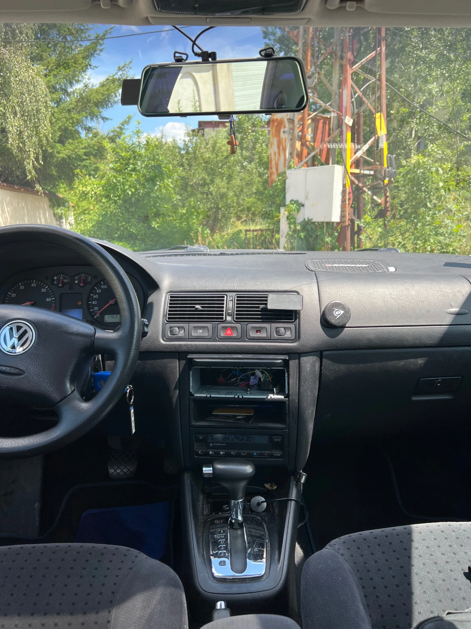 VW Golf 2.0 Automatic  - изображение 8