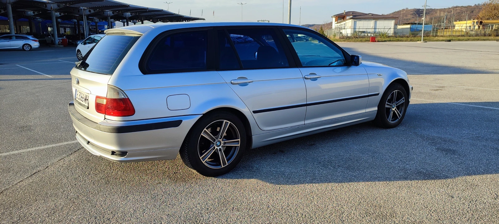 BMW 320  - изображение 5
