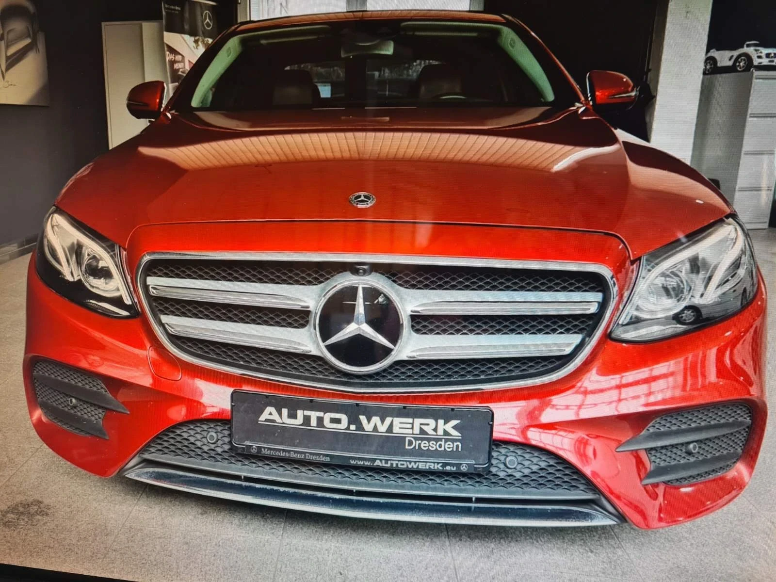 Mercedes-Benz E 300 AMG - изображение 2