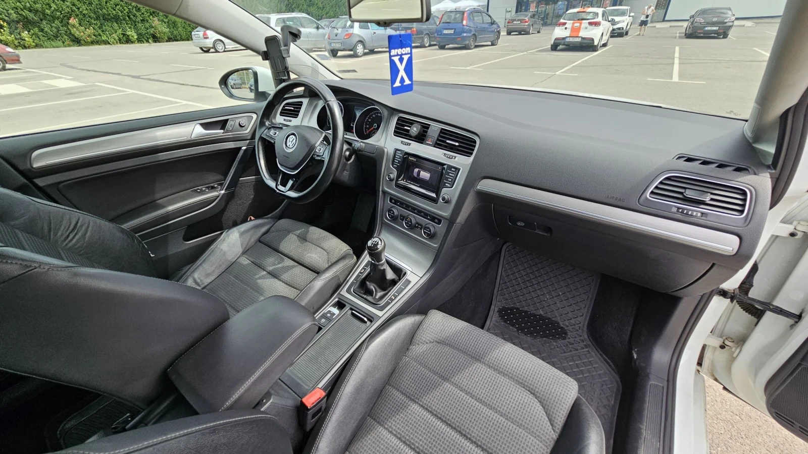 VW Golf 1.6 TDI Blue Motion  - изображение 8