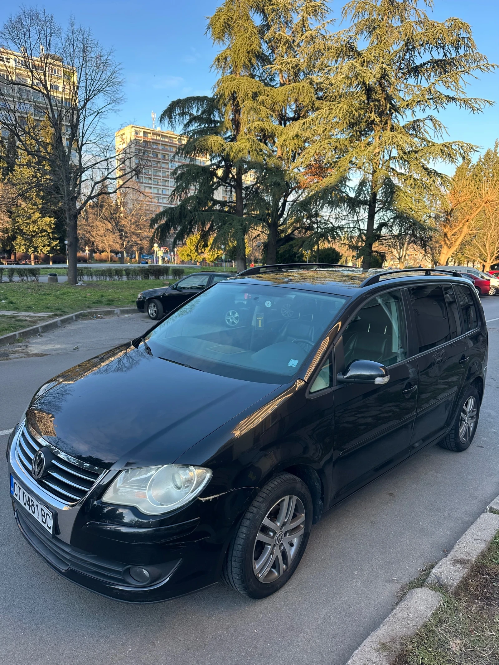 VW Touran  - изображение 9