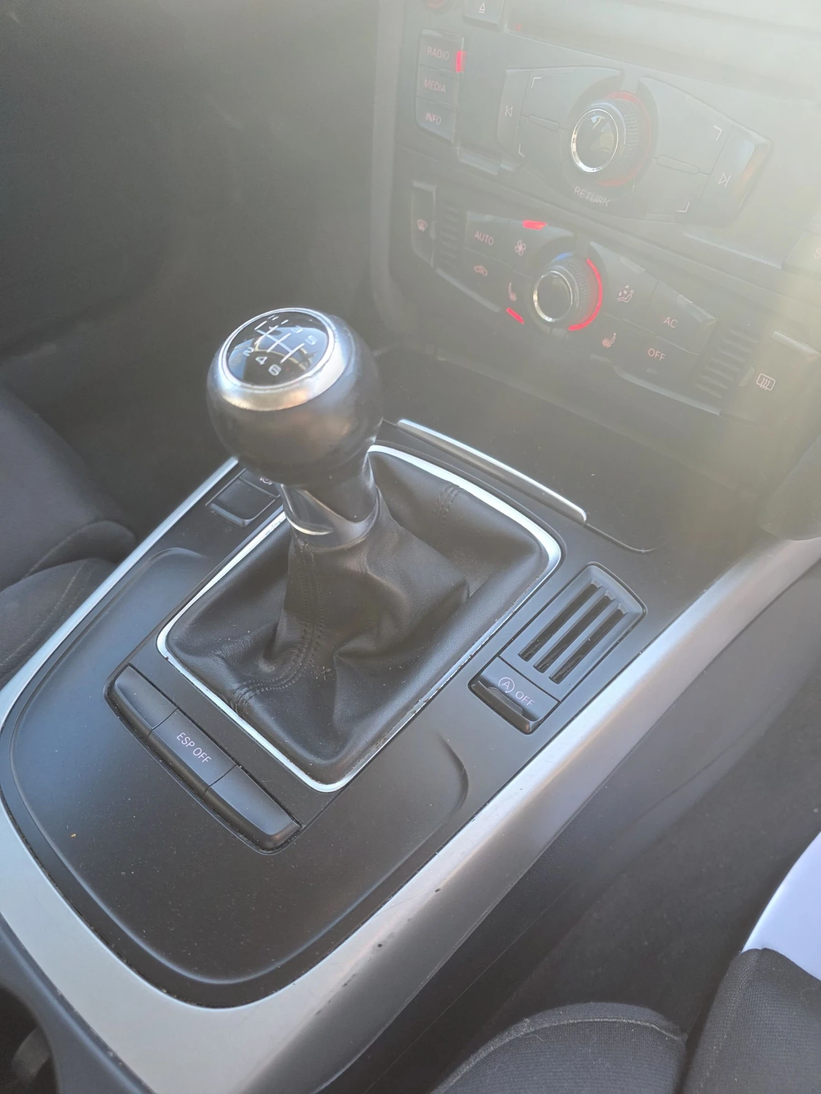 Audi A4 2.0i S-Line  TOP - изображение 7