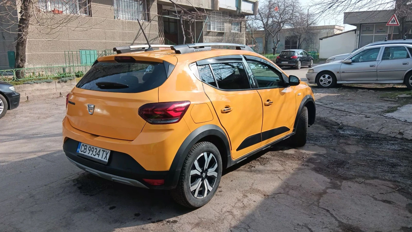 Dacia Sandero, снимка 14 - Автомобили и джипове - 54145945