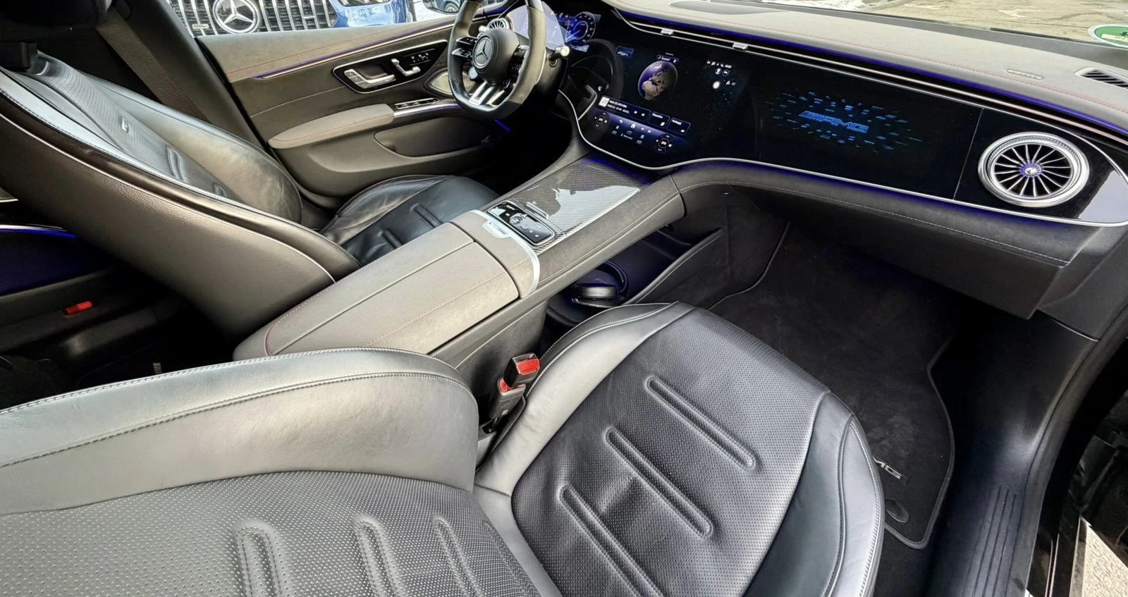 Mercedes-Benz EQS 4MATIC AMG 55000км, снимка 8 - Автомобили и джипове - 54517096