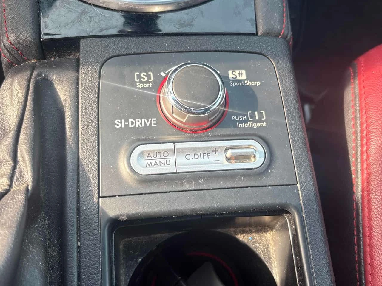 Subaru WRX | STI | HARMAN KARDON | ШИБИДАХ | CARFAX | , снимка 12 - Автомобили и джипове - 54599211
