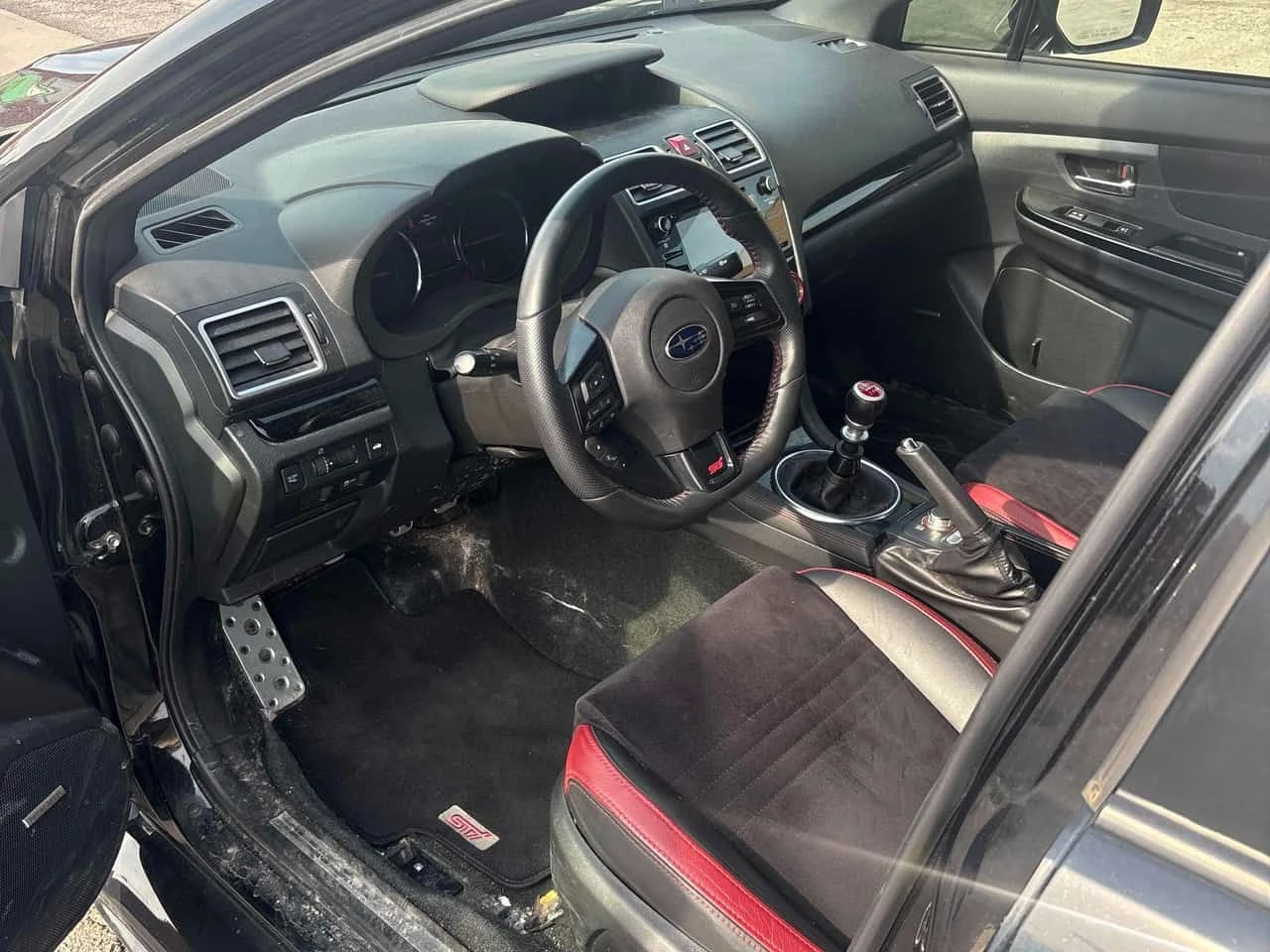 Subaru WRX | STI | HARMAN KARDON | ШИБИДАХ | CARFAX | , снимка 5 - Автомобили и джипове - 54599211