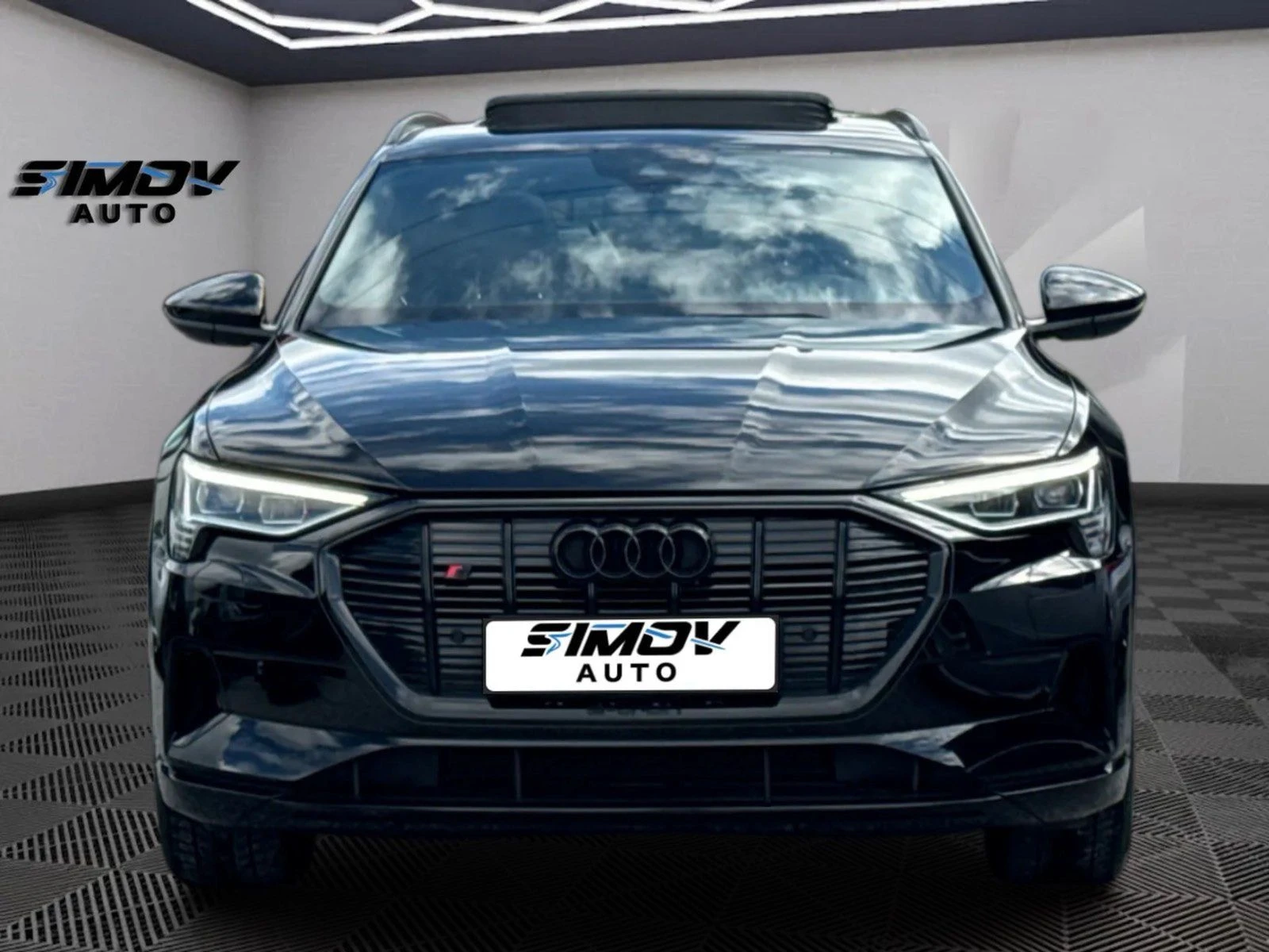 Audi E-Tron 55 S-LINE 95KWH 408КС. ПАНОРАМА КОЖА ПОДГРЕВ, снимка 5 - Автомобили и джипове - 54653084