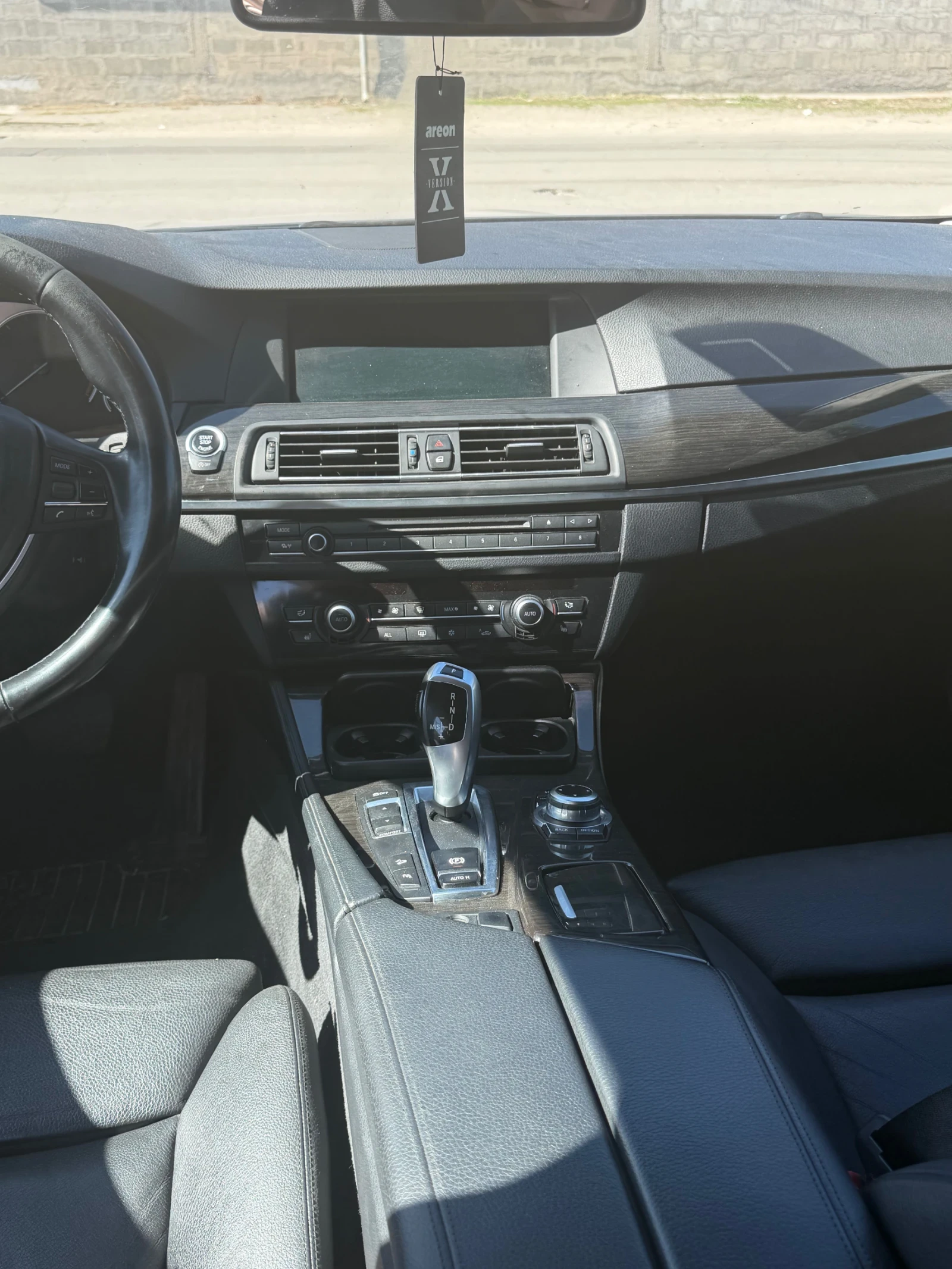 BMW 530 Ф11 530 258кс , снимка 7 - Автомобили и джипове - 54909465