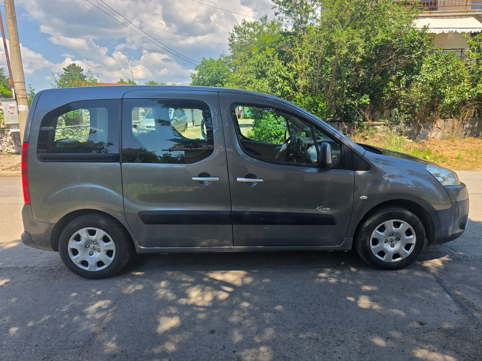 Peugeot Partner 1.6HDI БЕЛГИЯ КЛИМАТИК , снимка 4 - Автомобили и джипове - 55048381