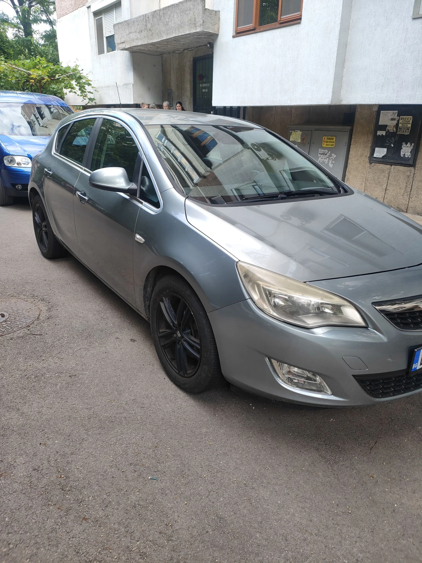 Opel Astra, снимка 2 - Автомобили и джипове - 55206937