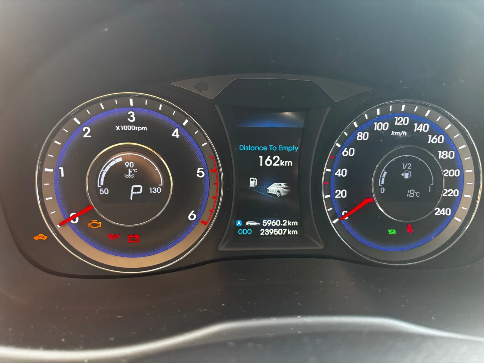 Hyundai I40 1.7 CRDI, снимка 6 - Автомобили и джипове - 56068405