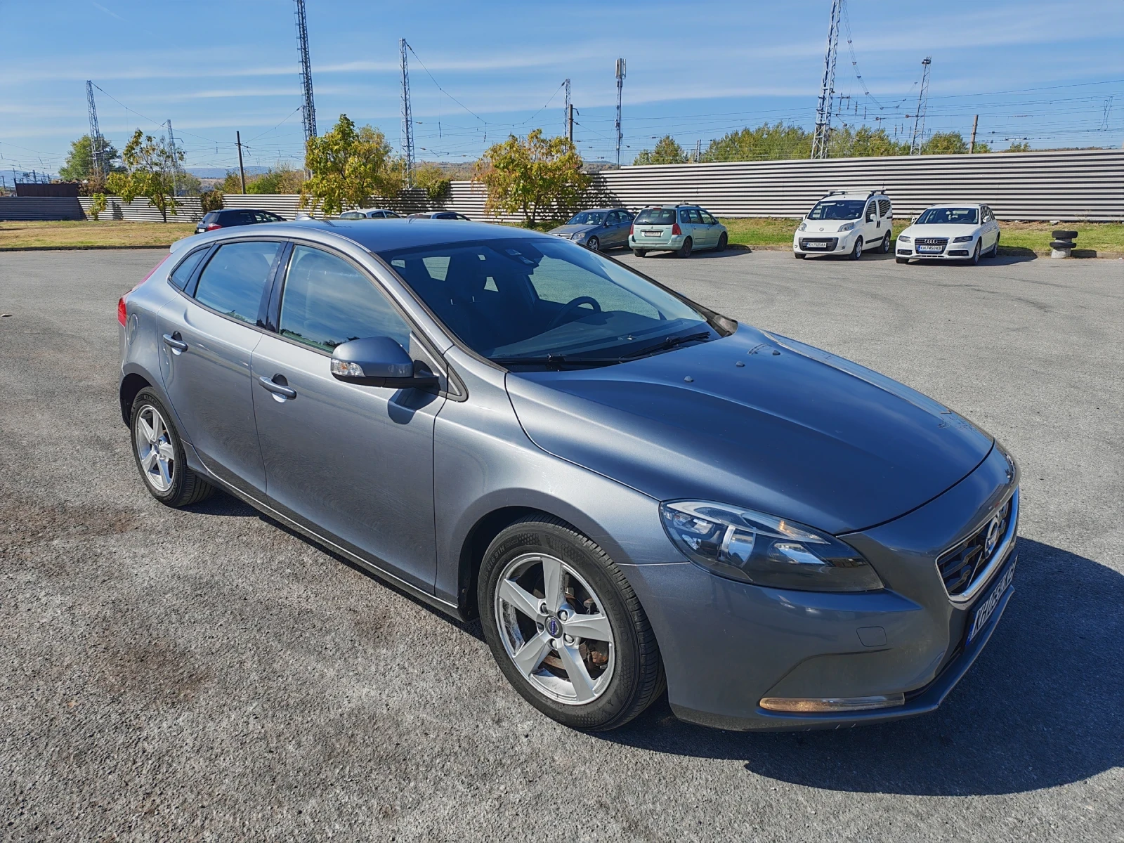 Volvo V40 D2, снимка 5 - Автомобили и джипове - 56410726