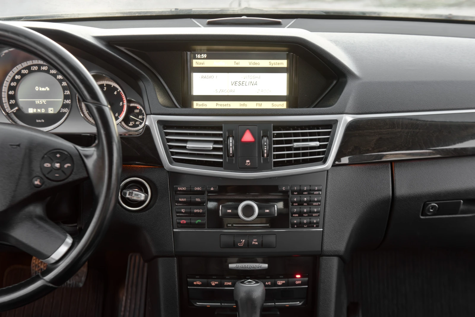 Mercedes-Benz E 220 Avangartde 170k.s | Mobile.bg � ����������� 15
