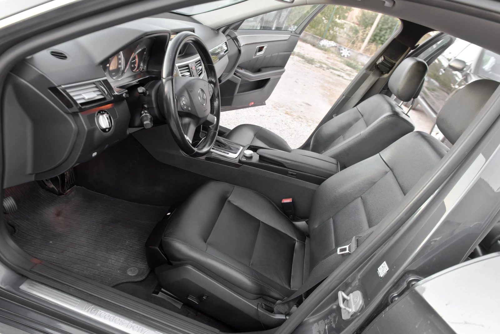 Mercedes-Benz E 220 Avangartde 170k.s | Mobile.bg � ����������� 12