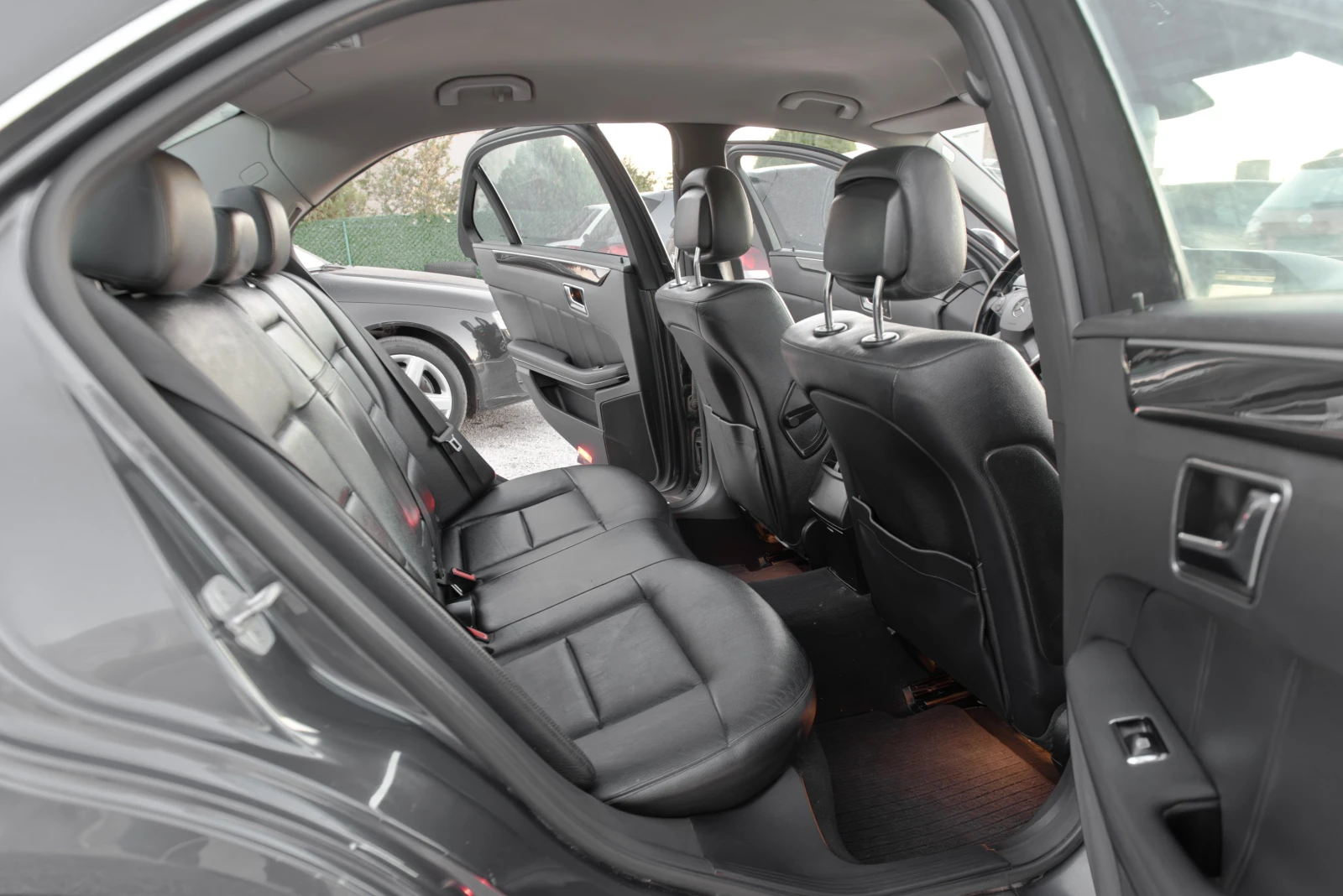 Mercedes-Benz E 220 Avangartde 170k.s | Mobile.bg � ����������� 10