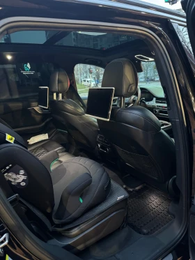 Audi SQ7, снимка 11