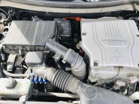 Mitsubishi Outlander PHEV + LPG, снимка 17