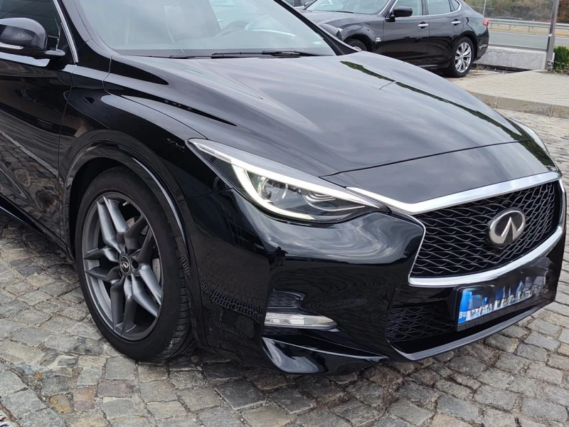 Infiniti Q30 S, снимка 4 - Автомобили и джипове - 47504096