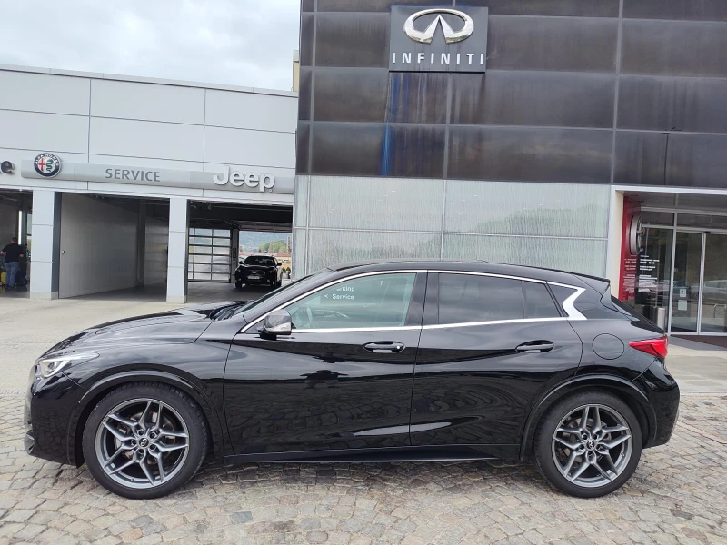 Infiniti Q30 S, снимка 1 - Автомобили и джипове - 47504096