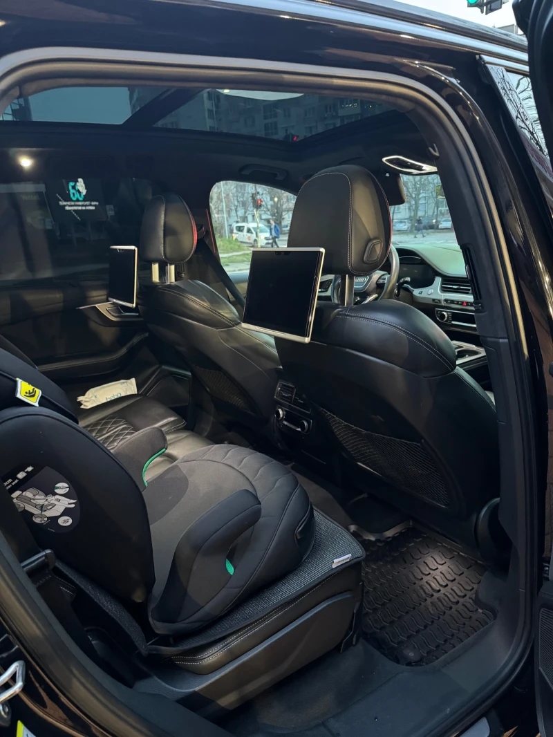 Audi SQ7, снимка 11 - Автомобили и джипове - 52366099