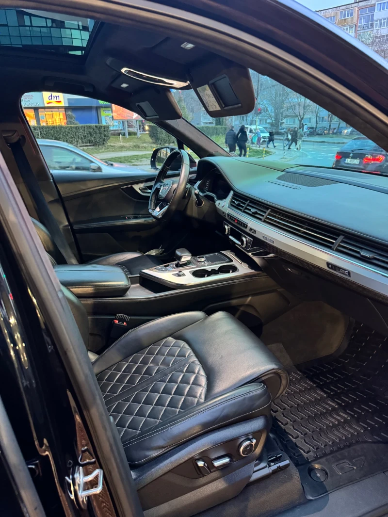 Audi SQ7, снимка 10 - Автомобили и джипове - 52366099