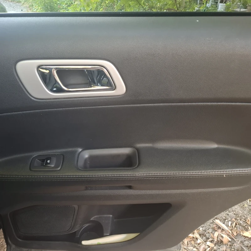 Ford Explorer 3.5 газ, снимка 10 - Автомобили и джипове - 52015297