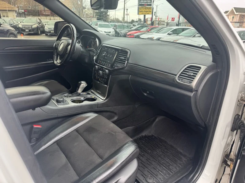 Jeep Grand cherokee Altitude ПОДГРЕВ* BLINDSPOT* CAM* KEYLESS* , снимка 17 - Автомобили и джипове - 52569639