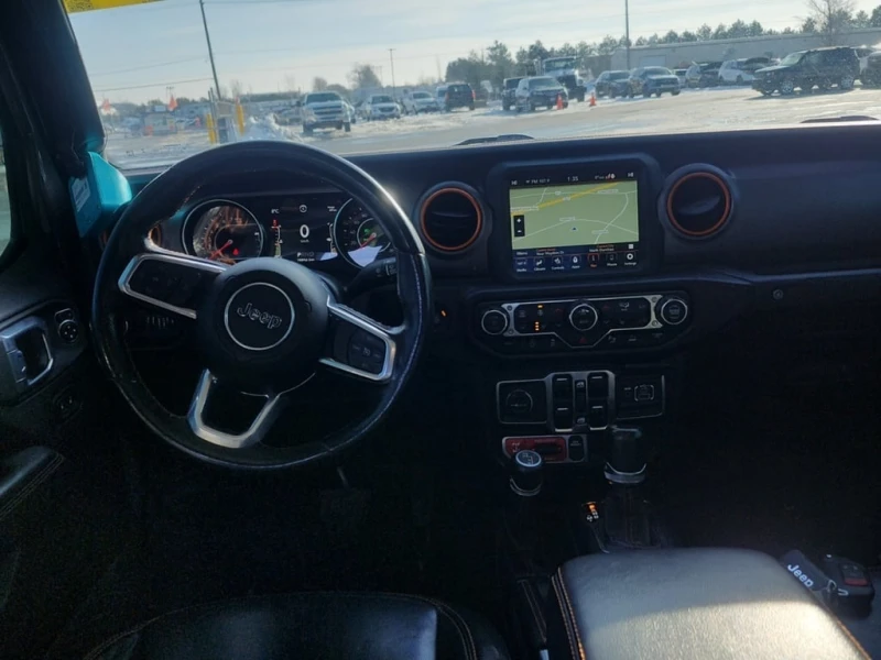 Jeep Gladiator MOJAVE CREW CAB SHORT BED  CARFAX, снимка 11 - Автомобили и джипове - 53121611