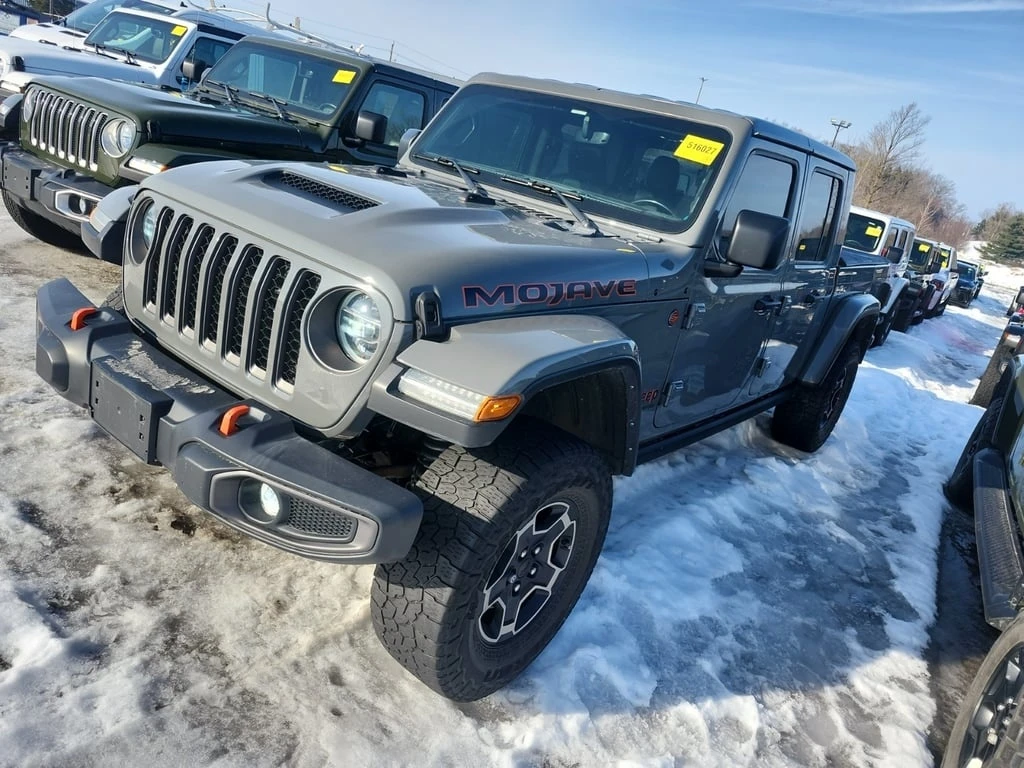 Jeep Gladiator MOJAVE CREW CAB SHORT BED  CARFAX, снимка 1