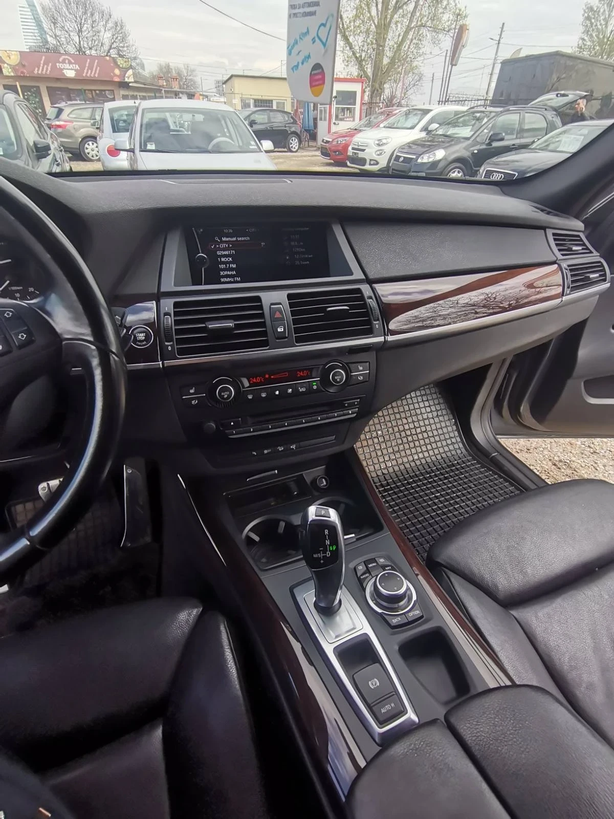 BMW X5  - изображение 2