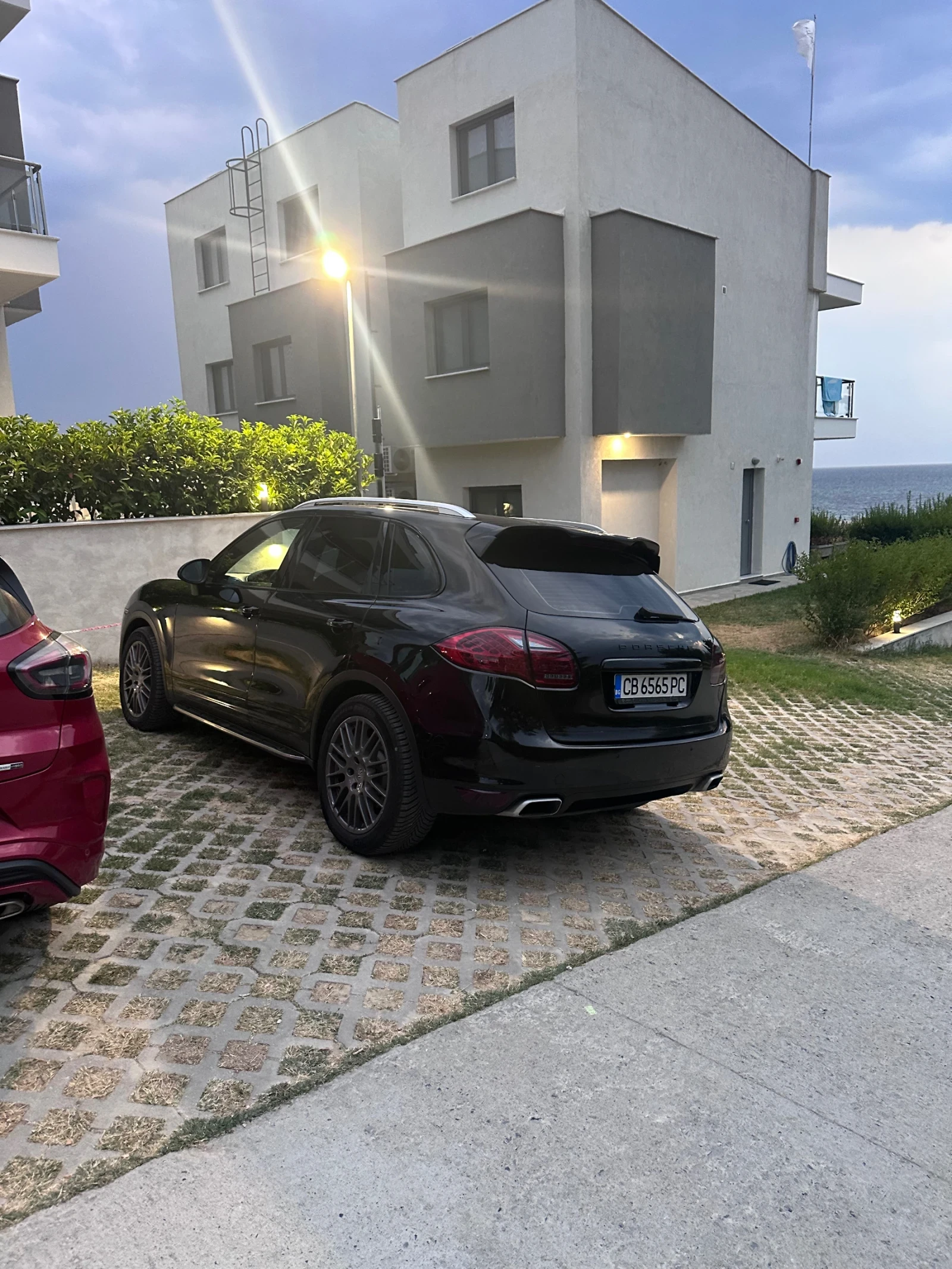 Porsche Cayenne 4.2 - изображение 2