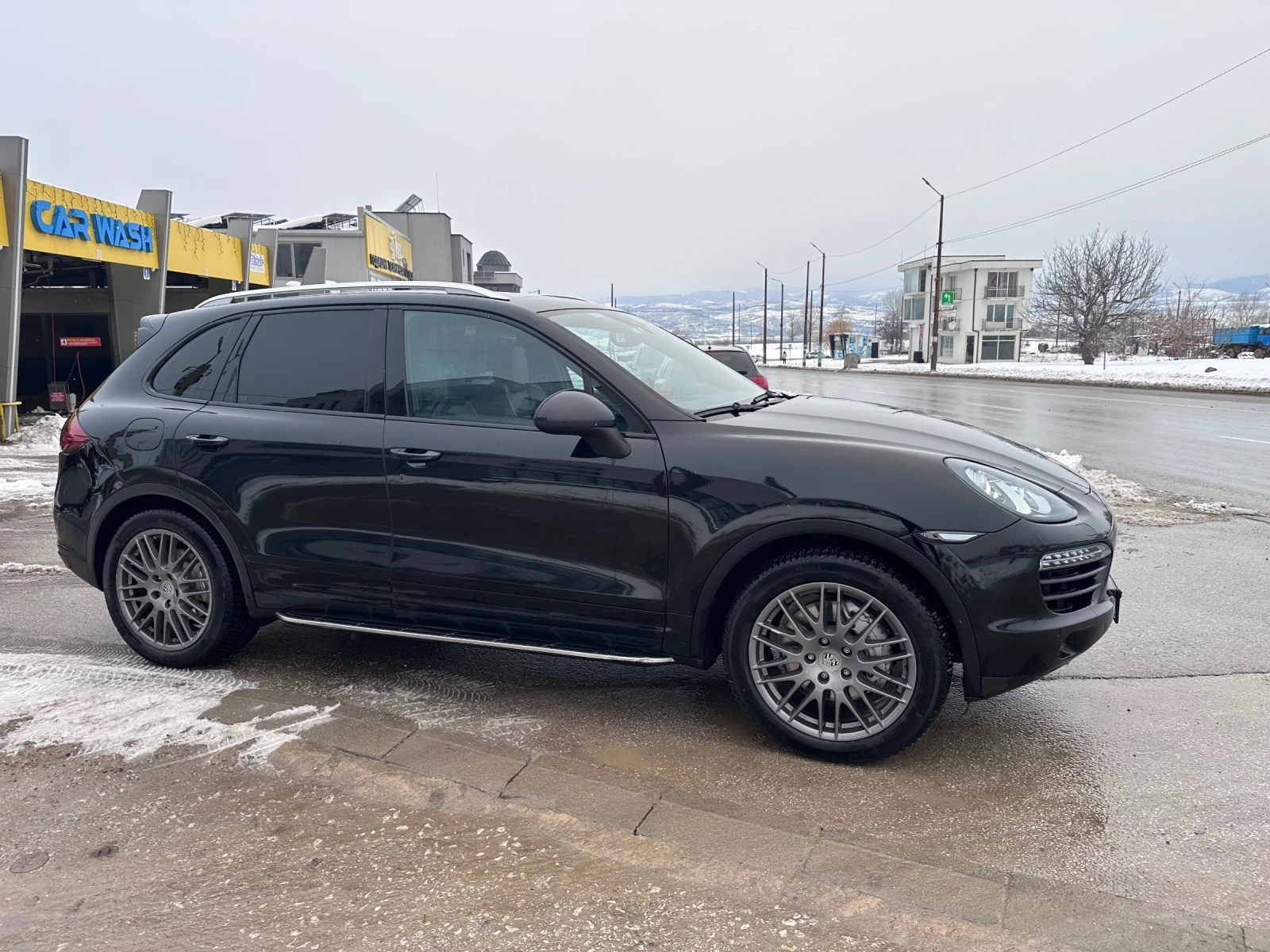 Porsche Cayenne 4.2 - изображение 2